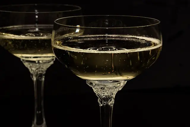 Champagnes pour soirées d'été : Guide complet